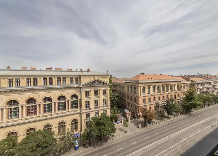 Apartamento Astoria Balcony Budapeste