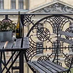 Astoria Balcony